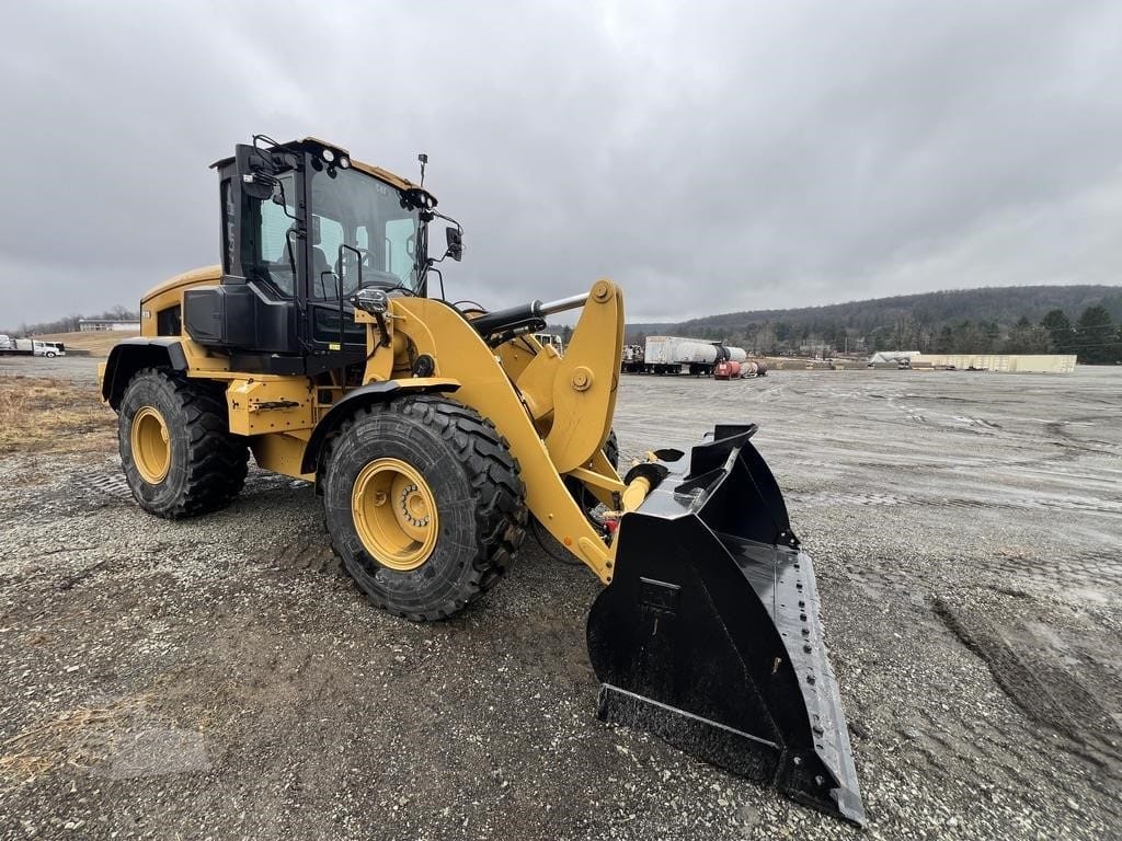 2025 Caterpillar 930 Wheel Loaders for sale in Acme, PA - listing photo 4 of 8