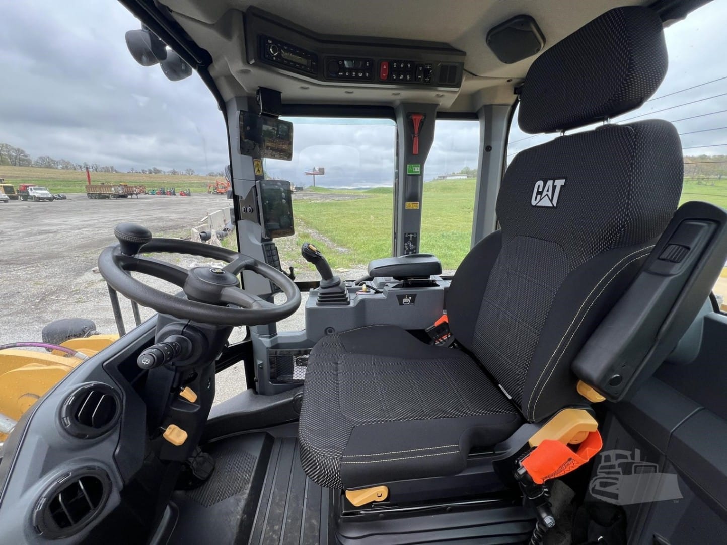 2025 Caterpillar 938 Wheel Loaders for sale in Acme, PA - listing photo 8 of 8