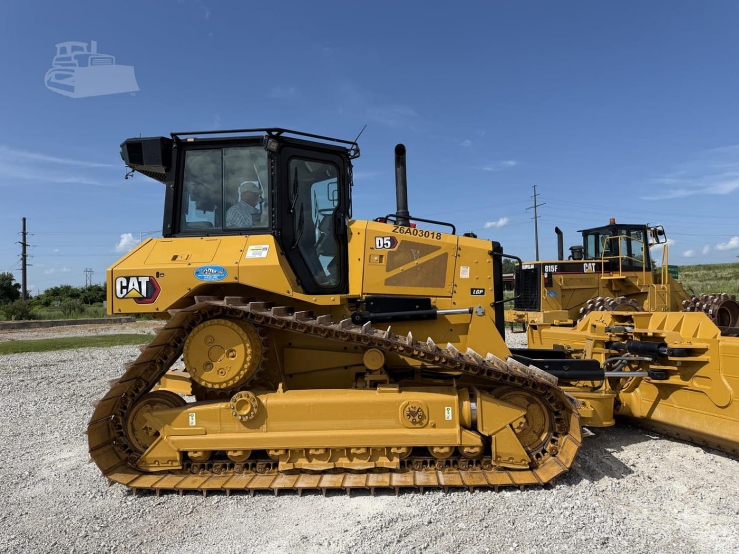 2025 Caterpillar D5 LGP Dozers for sale in Pontoon Beach, IL - listing photo 2 of 8