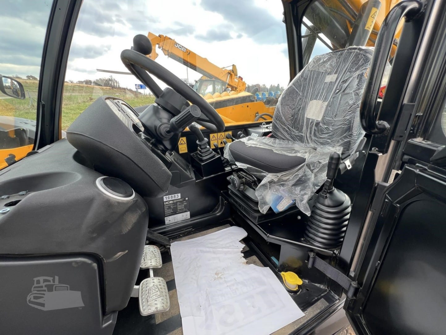 2025 JCB 512-56 Telehandlers Forklifts for sale in Acme, PA - listing photo 7 of 8