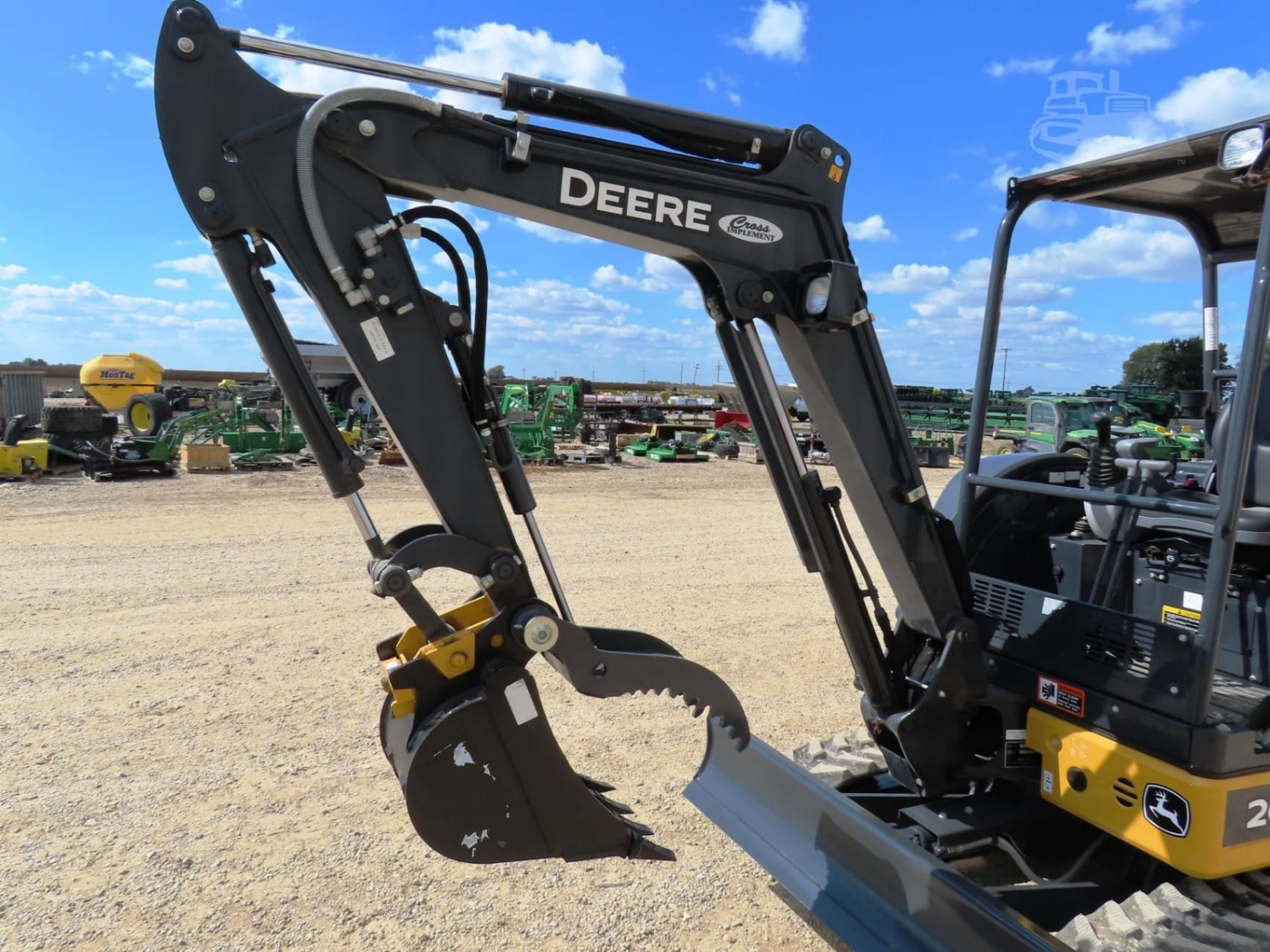 2025 John Deere 26 P-Tier Excavators for sale in Minier, IL - listing photo 6 of 8