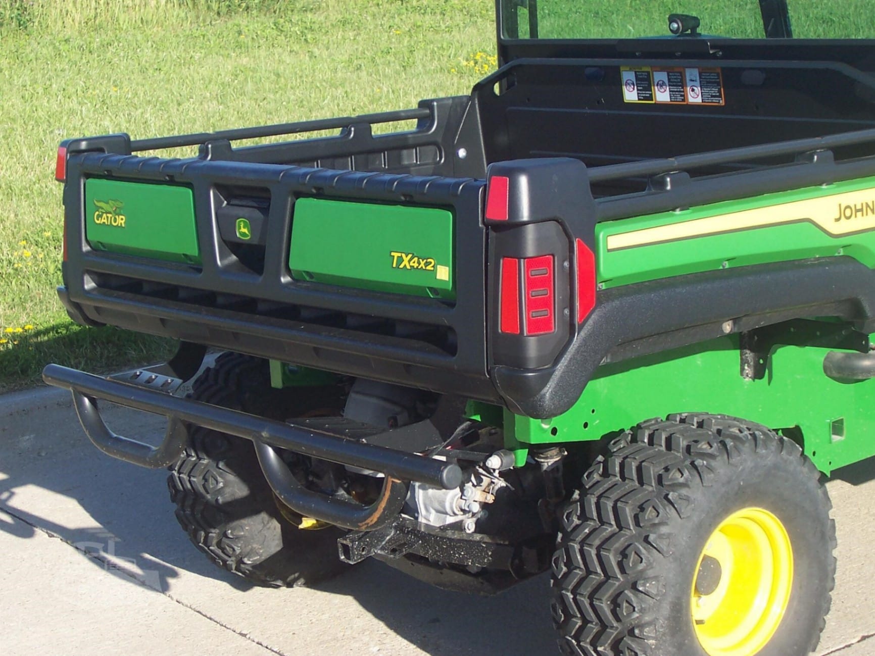 2025 John Deere Gator TX Utility Tractor for sale in North Liberty, IA - listing photo 7 of 8