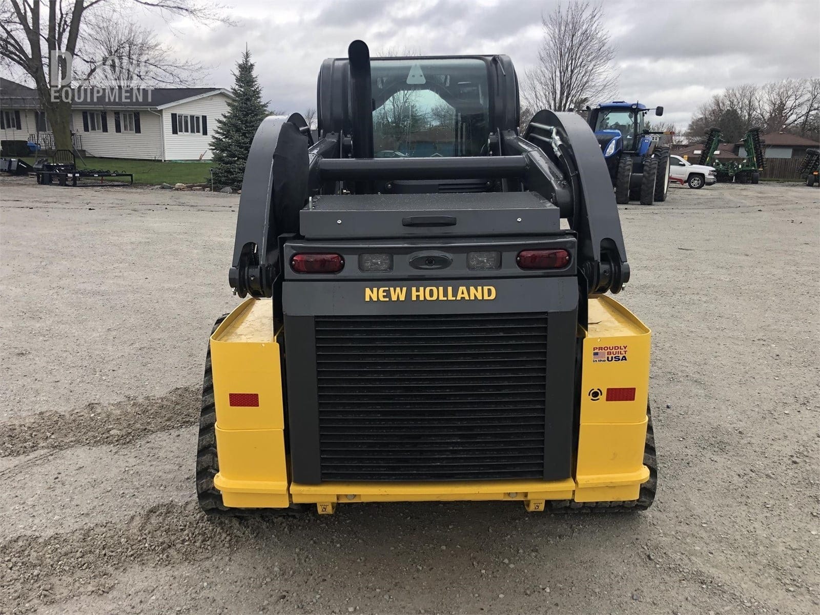 2025 New Holland C332 Track Loaders for sale in City, IL - listing photo 4 of 8