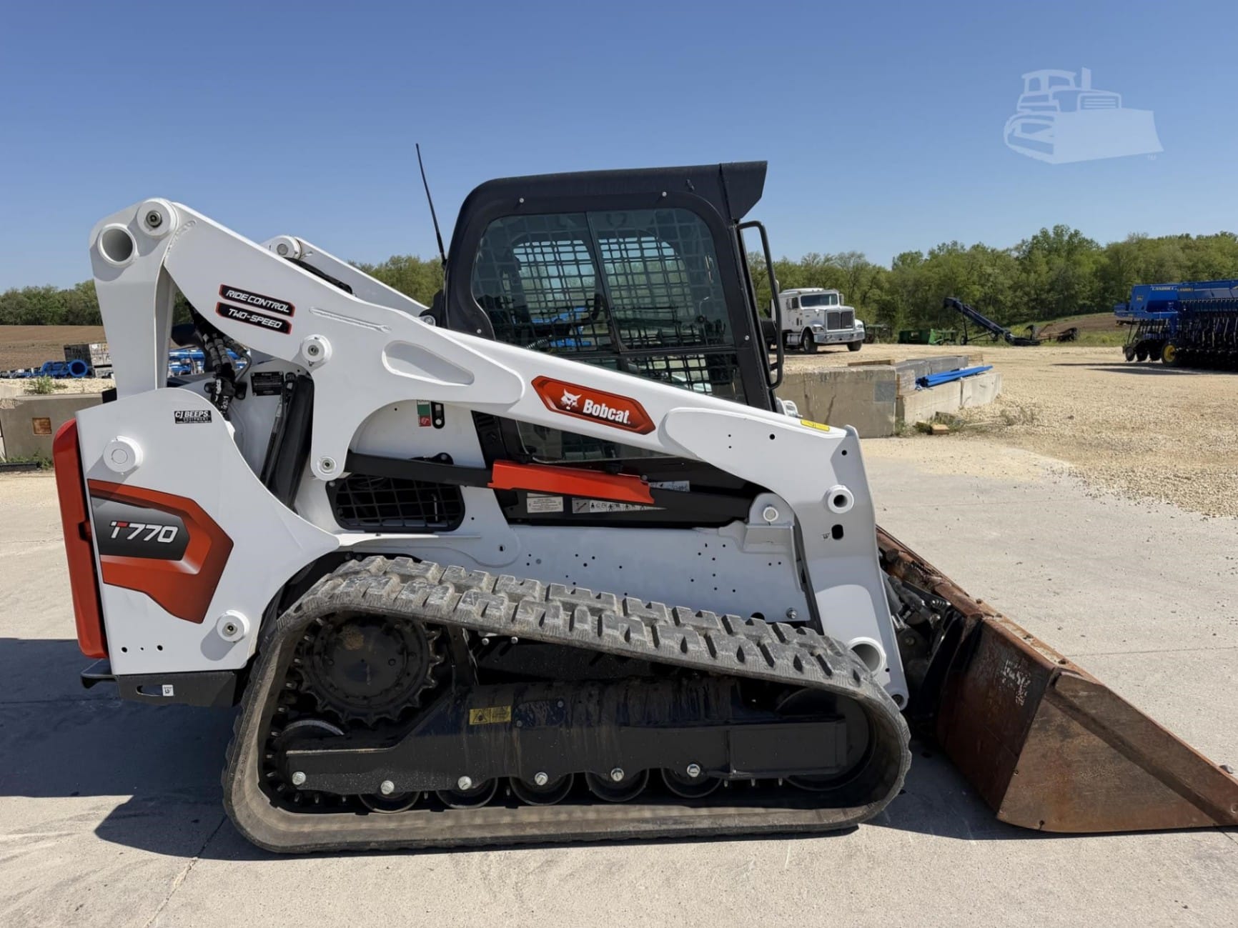 2026 Bobcat T770 Track Loaders for sale in Farley, IA - listing photo 2 of 8