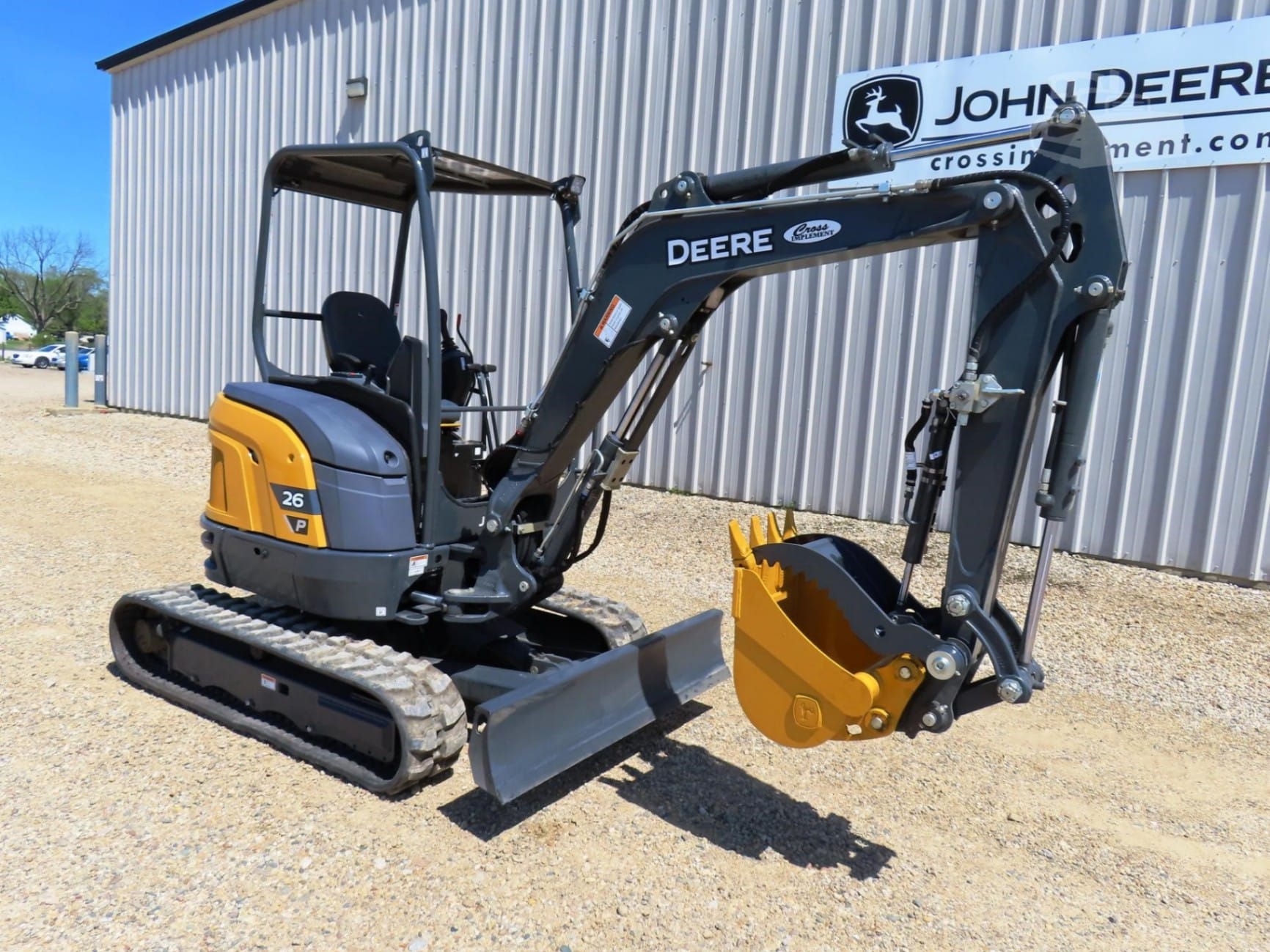 2026 John Deere 26 P-TIER Excavators for sale in Minier, IL - listing photo 2 of 8