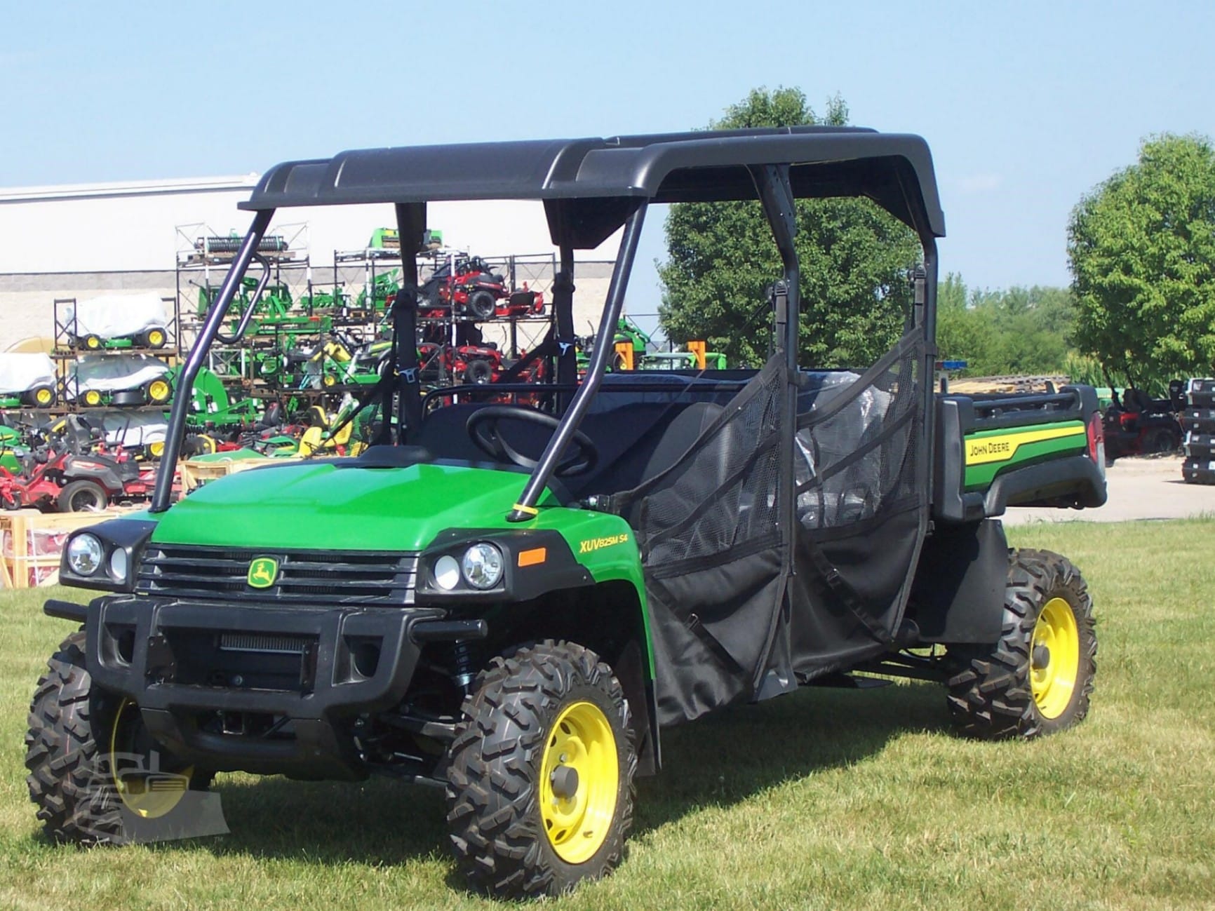 2026 John Deere Gator XUV 825M S4 Utility Tractor for sale in North Liberty, IA - listing photo 3 of 8