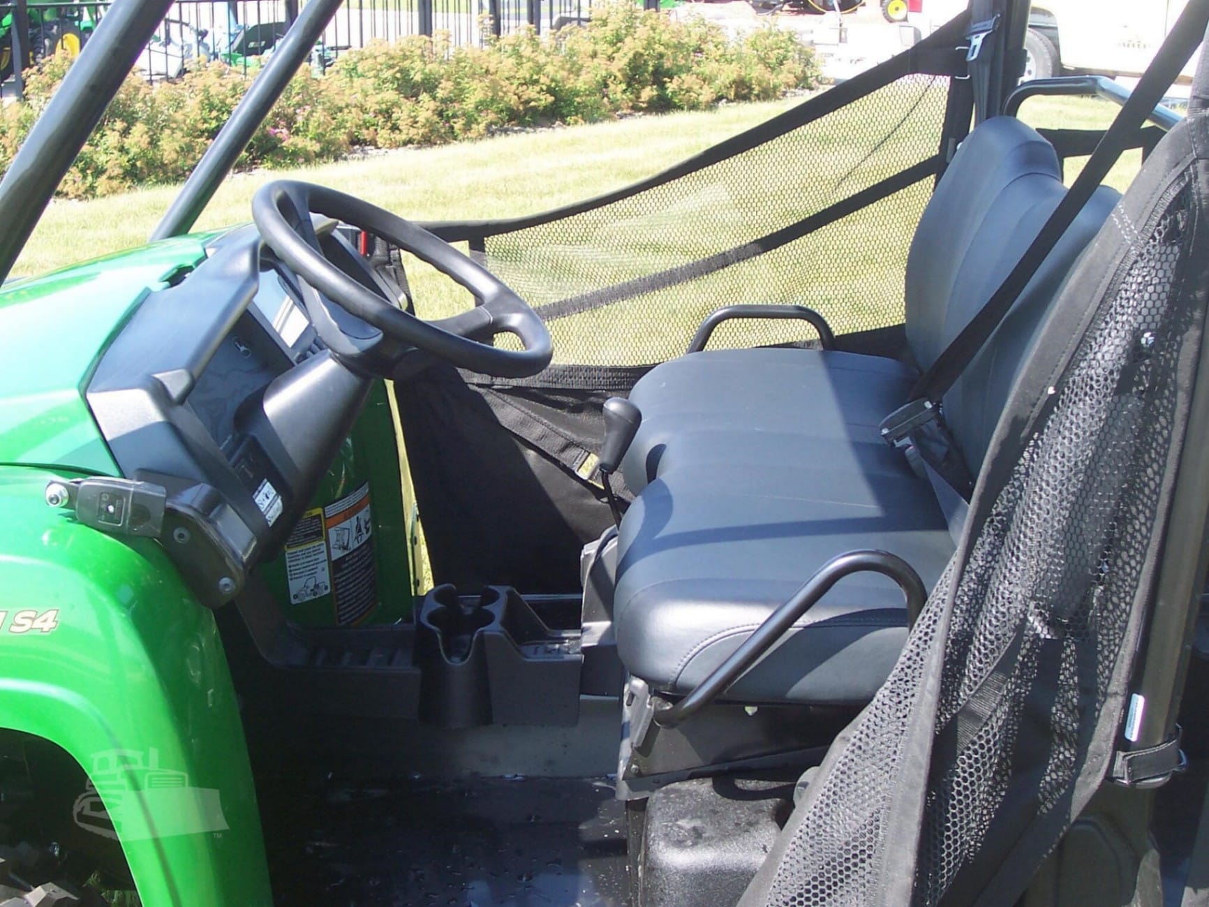 2026 John Deere Gator XUV 825M S4 Utility Tractor for sale in North Liberty, IA - listing photo 6 of 8