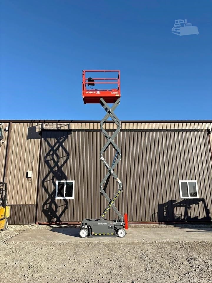 2026 Skyjack SJ3219E Scissor Lift Electric for sale in Mount Ayr, IA - listing photo 2 of 9