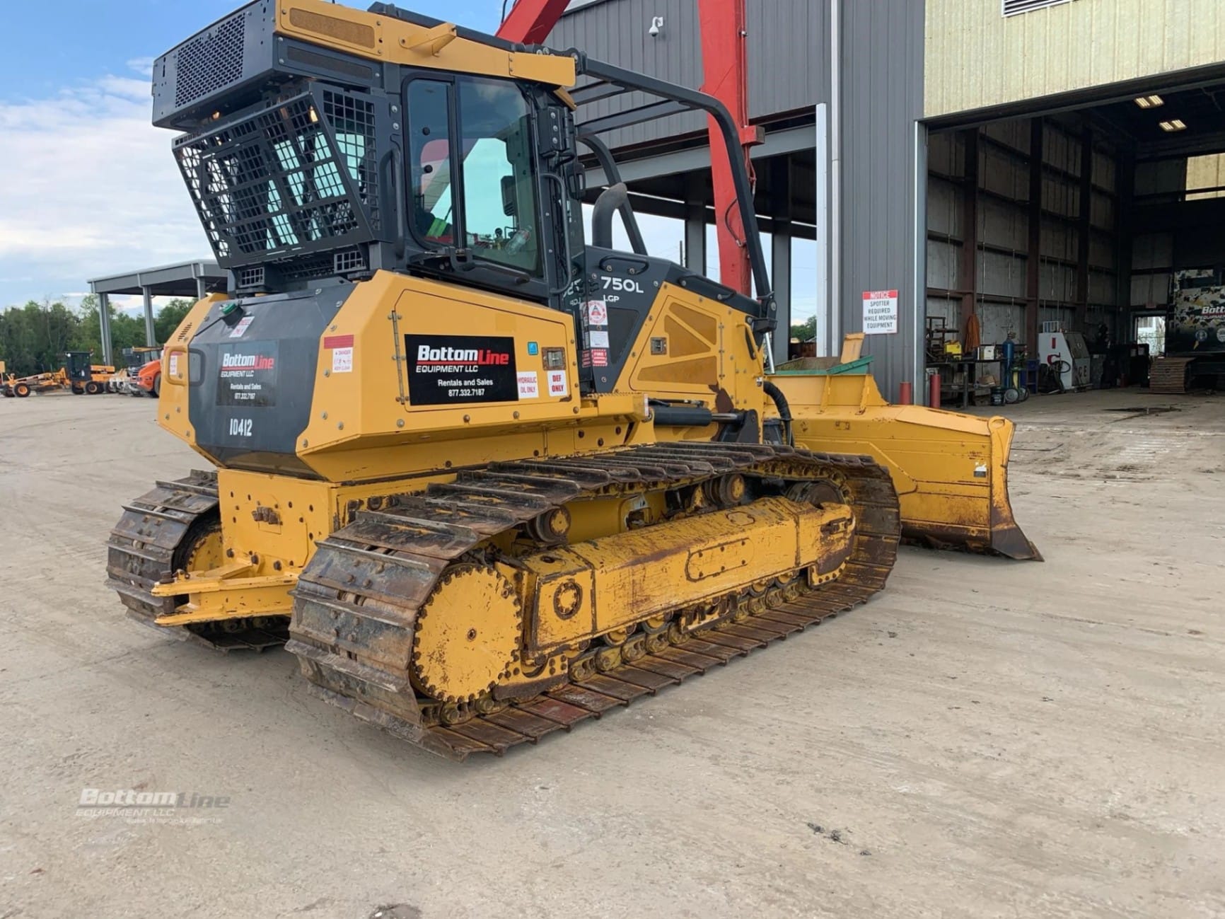 2022 John Deere 750L • 2761 Hours • Solid Dozer - View 2