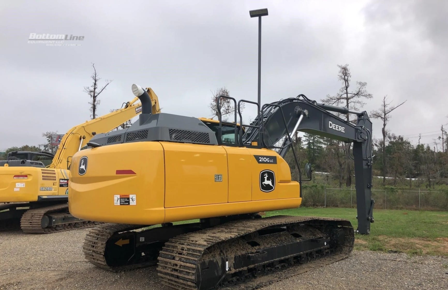 2023 John Deere 210G Excavator | 6038 Hrs | Beaumont, TX - View 4